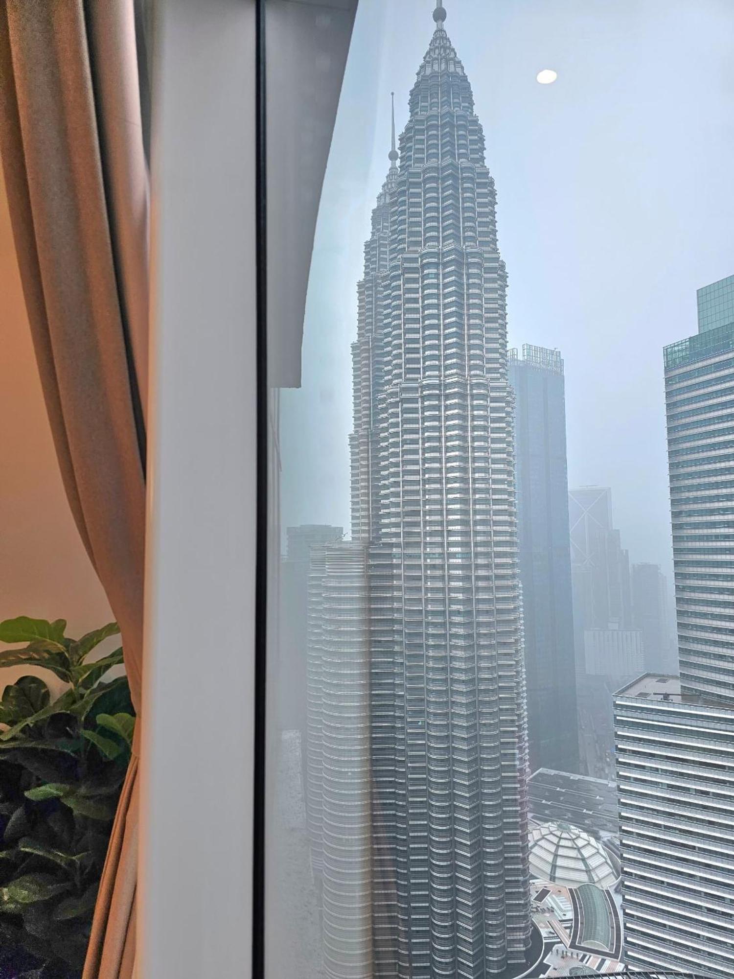 Sky Suites Klcc Куала-Лумпур Экстерьер фото