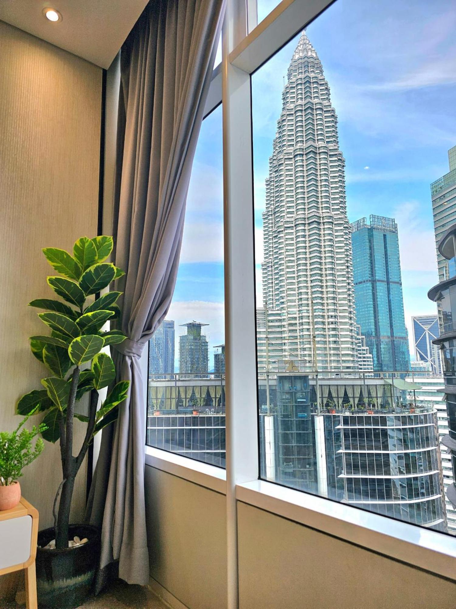 Sky Suites Klcc Куала-Лумпур Экстерьер фото